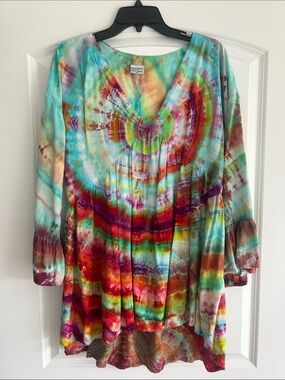 Tie-Dye V-Neck Long Sleeve Women’s Top - Multicolor sz M